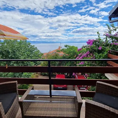 Lina Guest house