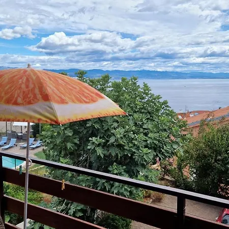 Lina Guest house 3*