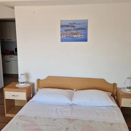 Guest house Lina
