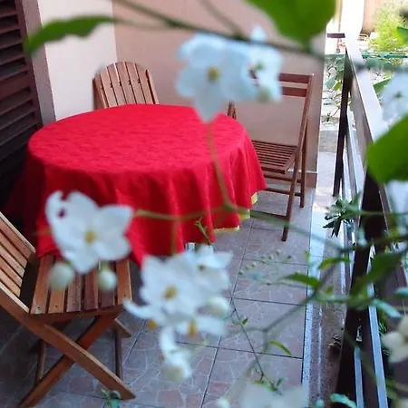 Lina Guest house Icici