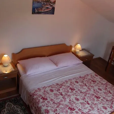 Lina 3* Ičići