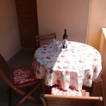 Lina Guest house 3*