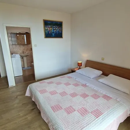 Lina 3* Ičići
